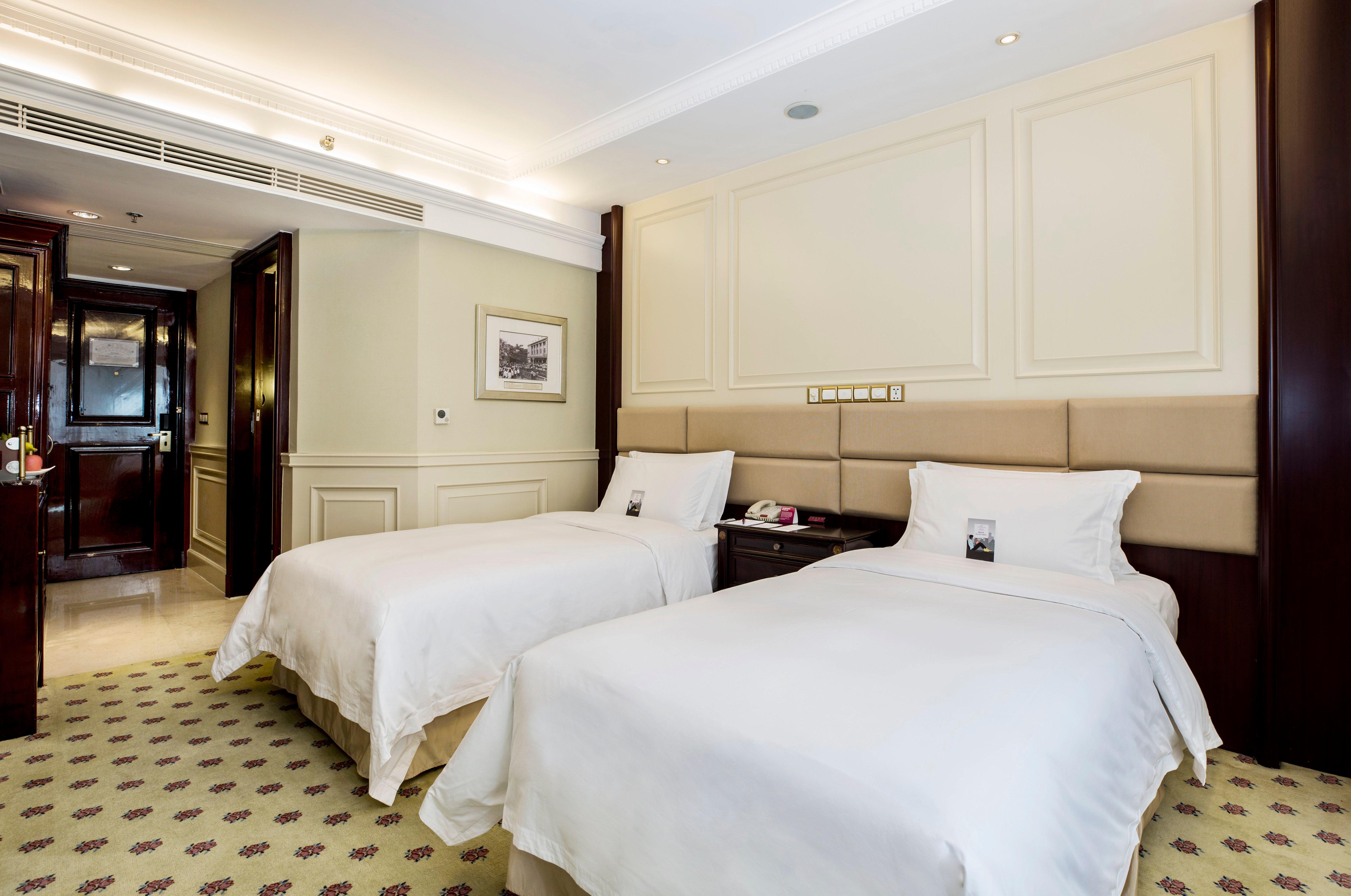 Crowne Plaza Hotel & Suites Landmark Shenzhen By Ihg - Nearby Luohu Border, Indoor Heated Swimming Pool, Complimentary Welcome Drink Exterior foto
